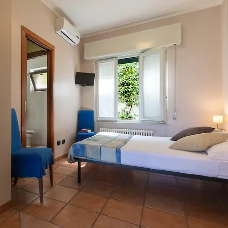Апарт-отель Borgo Blu Poggio Лацизе