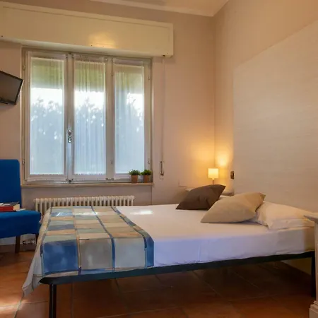 Апарт-отель Borgo Blu Poggio Лацизе